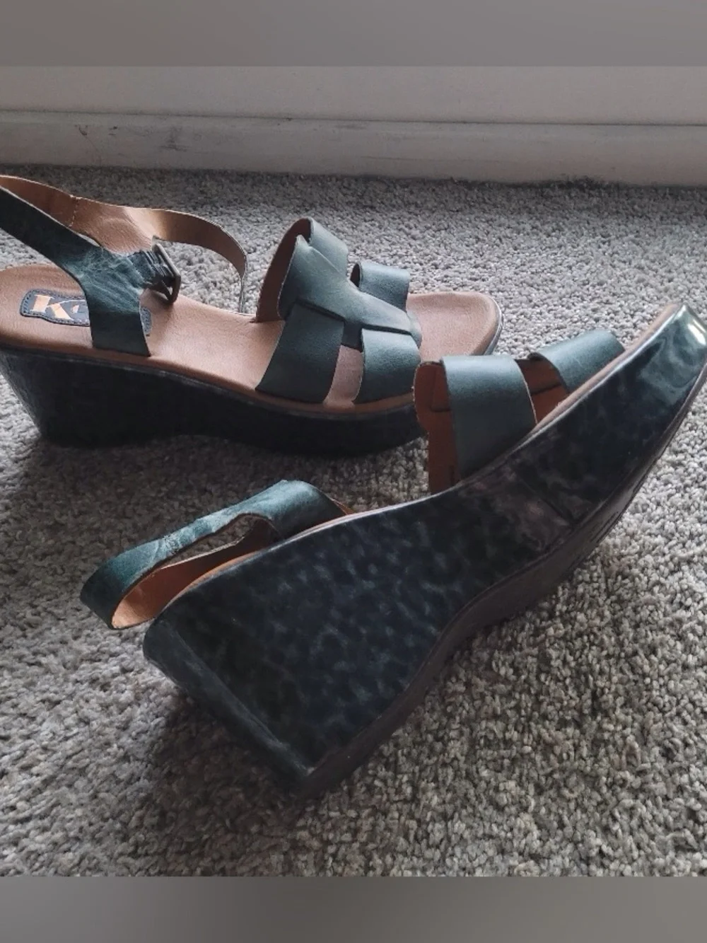Korks kork ease ocean blue tortoise wedges